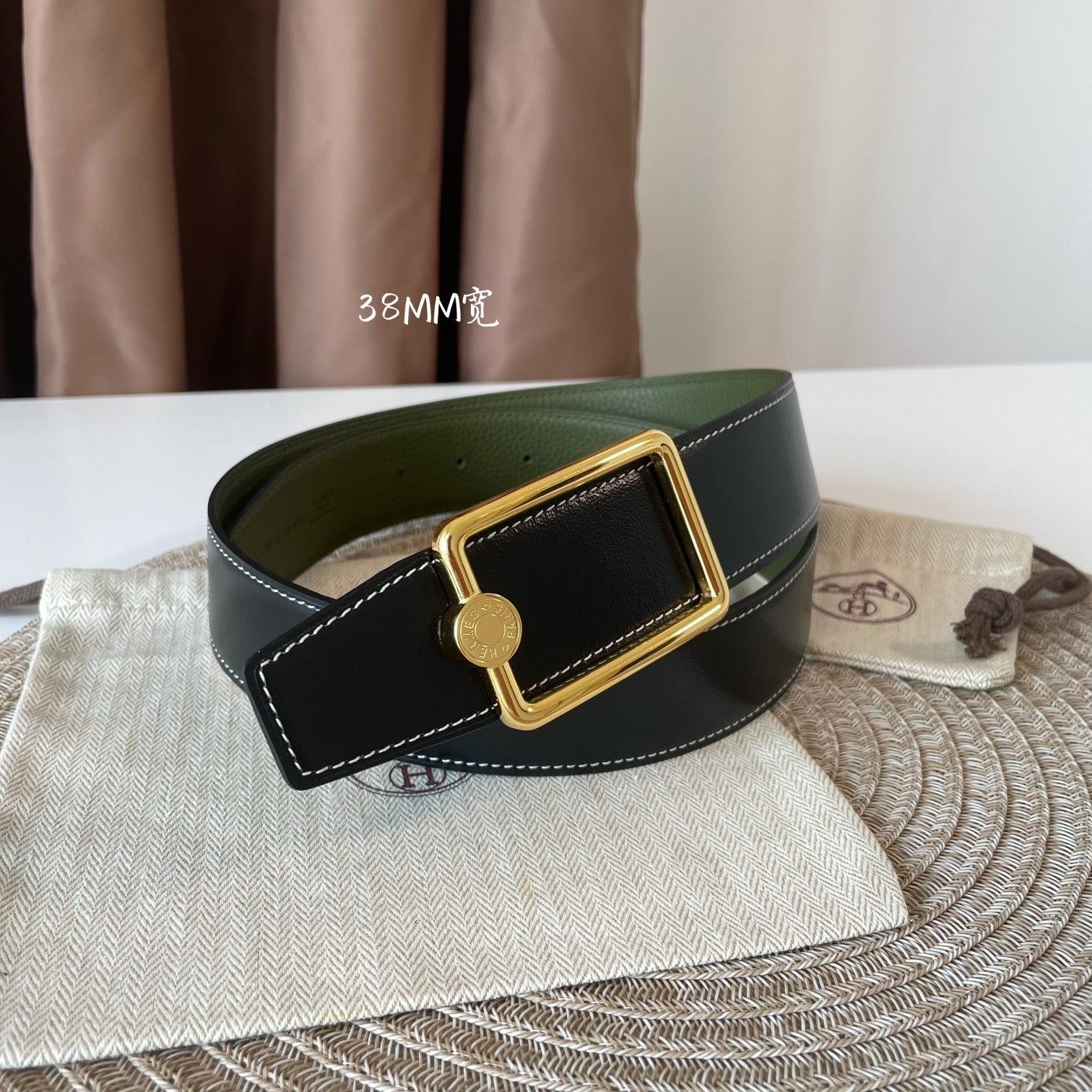 HERMES OSCAR BELT BUCKLE & REVERSIBLE OLIVE GREEN LEATHER STRAP 38MM GOLD HARDWARE