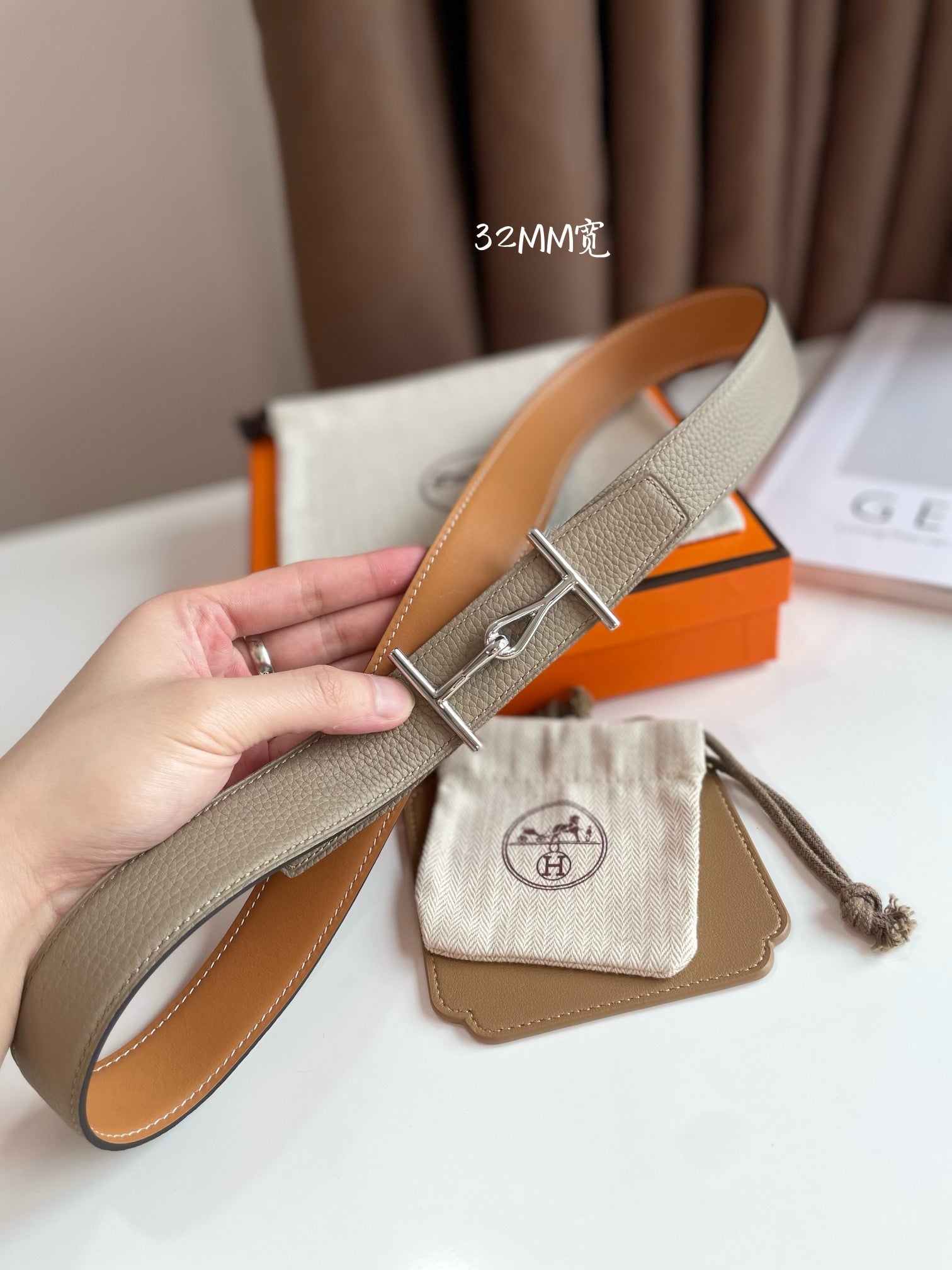 HERMES JUMBO BELT SILVER BUCKLE & REVERSIBLE CAMEL BROWN AND ORANGE LEATHER STRAP 32MM