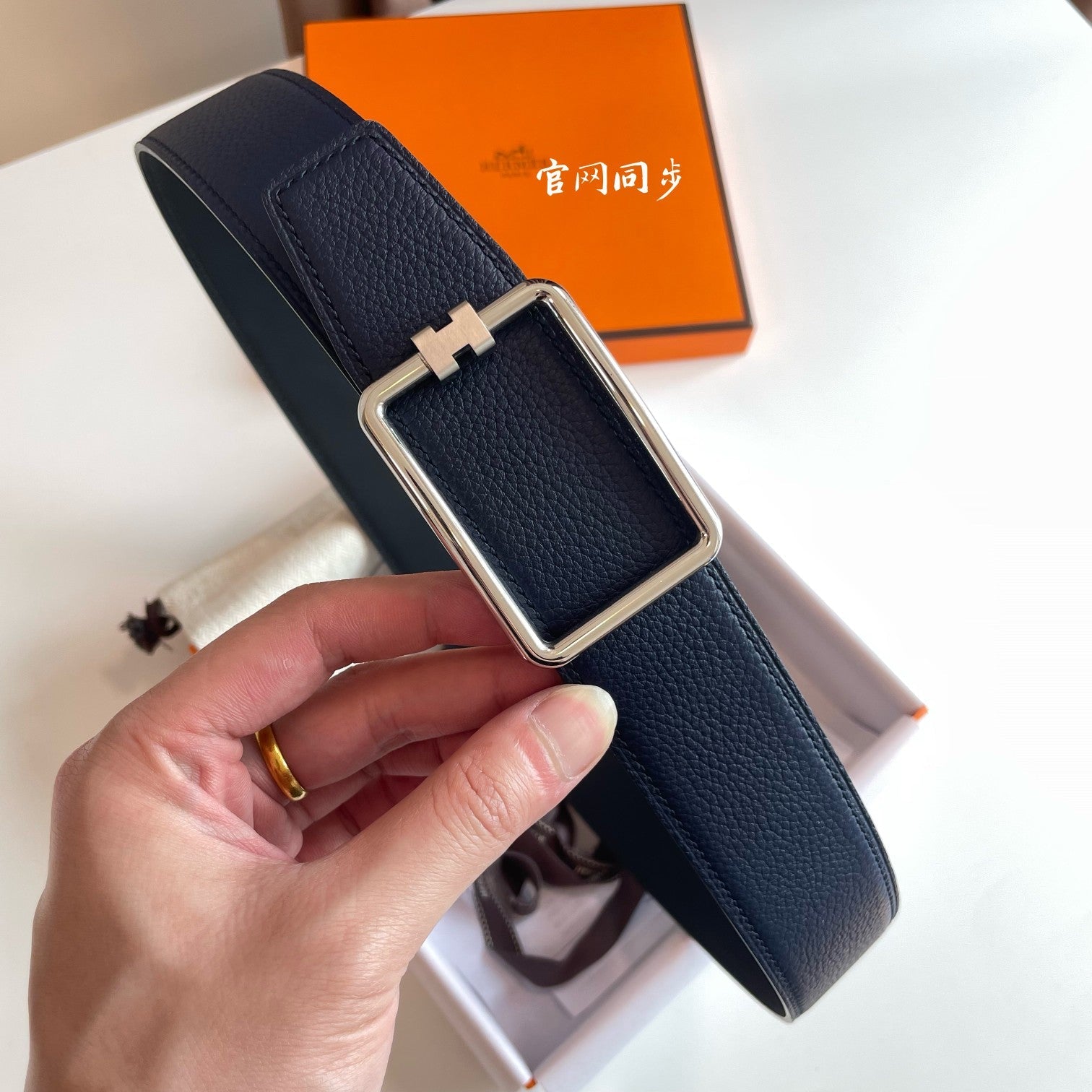 HERMES TUBE H BELT SILVER BUCKLE & REVERSIBLE NAVY BLUE LEATHER STRAP 38MM