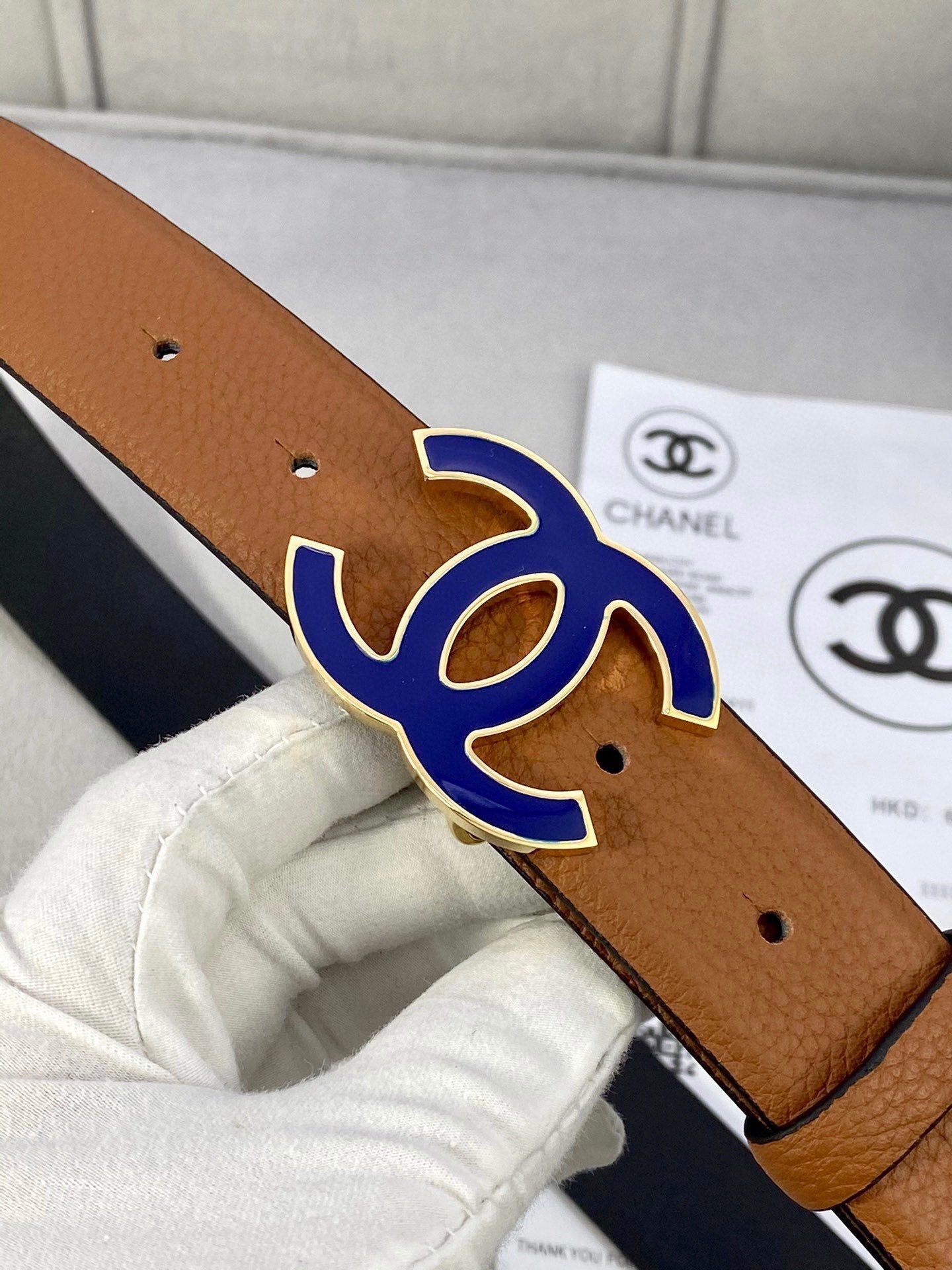 CHANEL 30MM BELT IN BRONZE BROWN GRAINED CALFSKIN WITH NAVY BLUE METAL LOGO