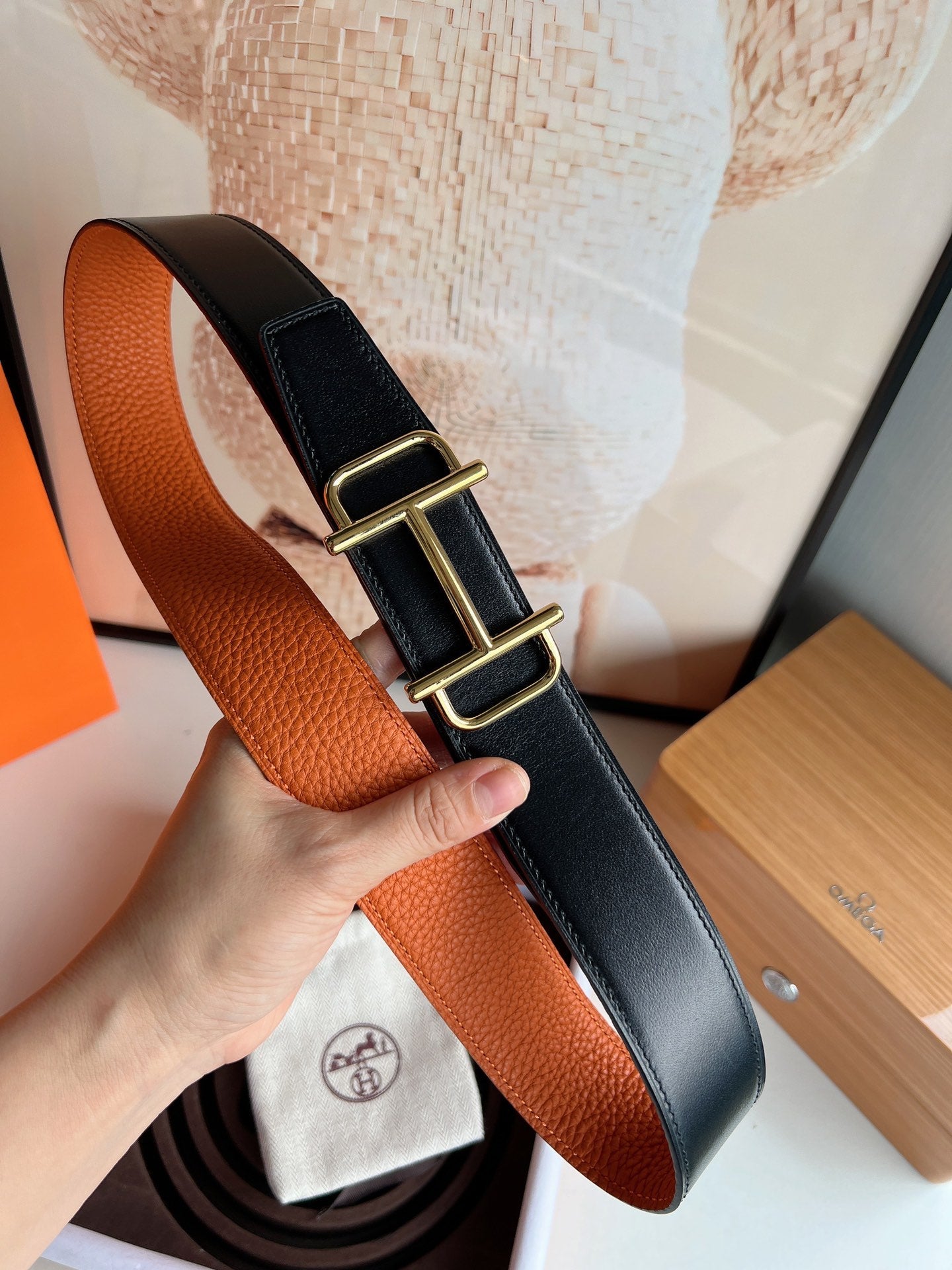 HERMES ROYAL BELT BUCKLE & REVERSIBLE NOIR AND ORANGE LEATHER STRAP 32 MM GOLD HARDWARE