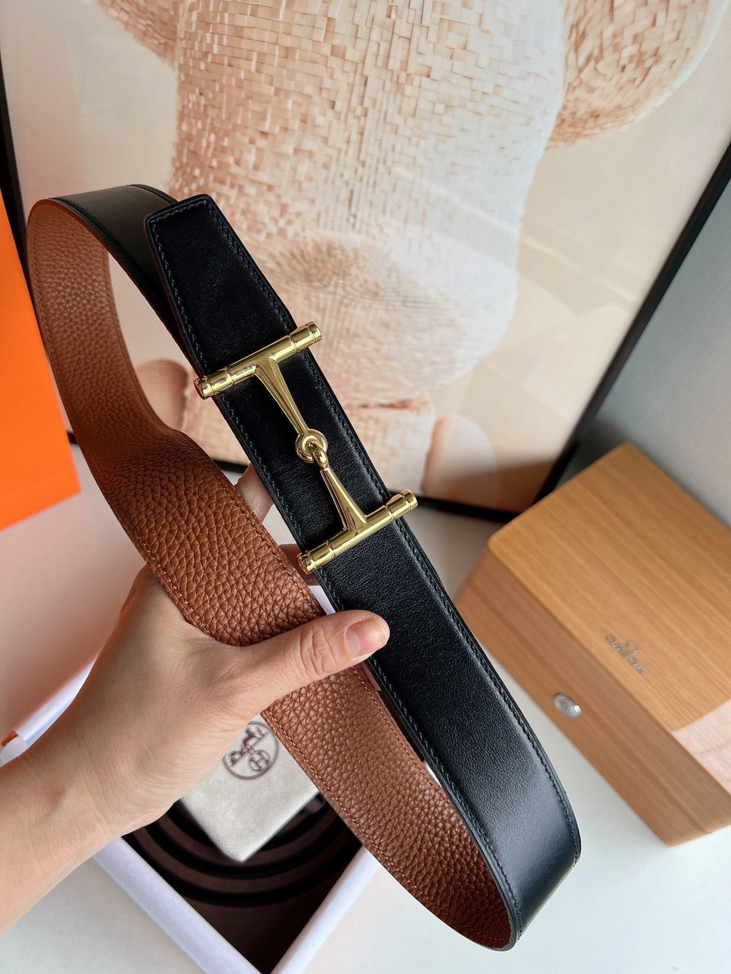 HERMES JUMBO BELT BUCKLE & REVERSIBLE CIDER ORANGE AND BLACK LEATHER STRAP 38 MM GOLD HARDWARE