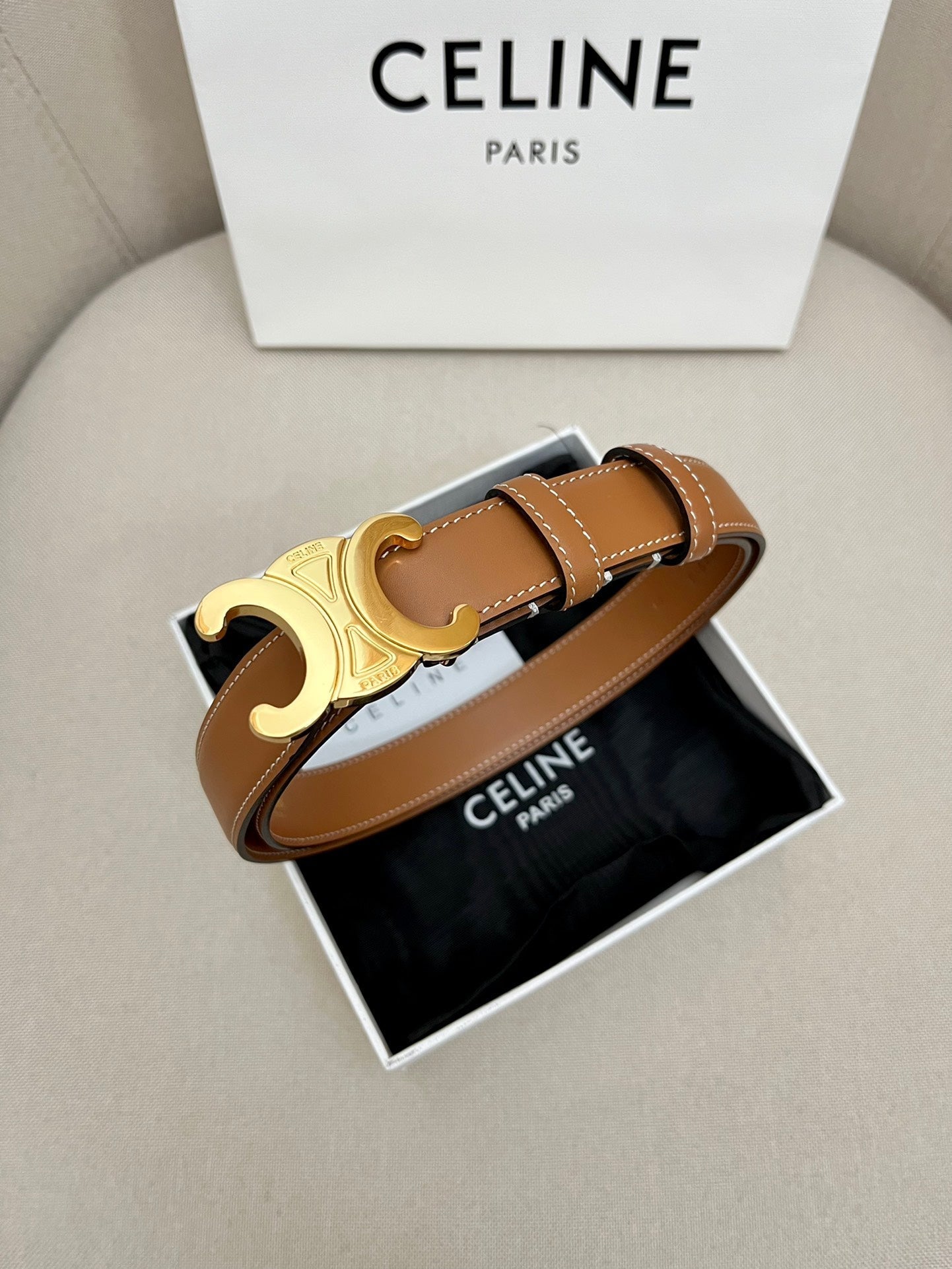 CELINE 25S TRIOMPHE 25MM BELT IN CARAMEL CALFSKIN GLOD HARDWARE