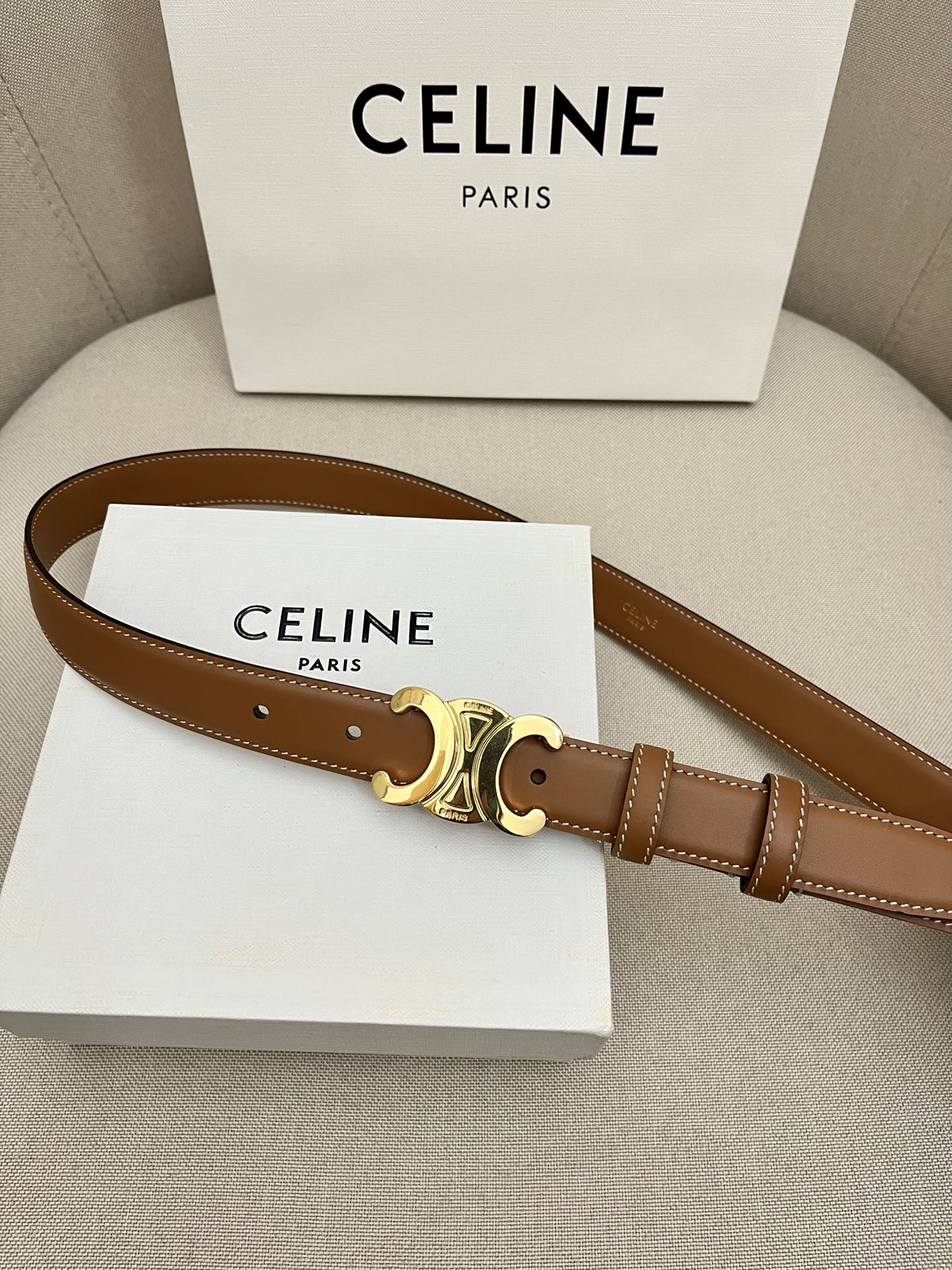 CELINE 25S TRIOMPHE 25MM BELT IN CARAMEL CALFSKIN GLOD HARDWARE