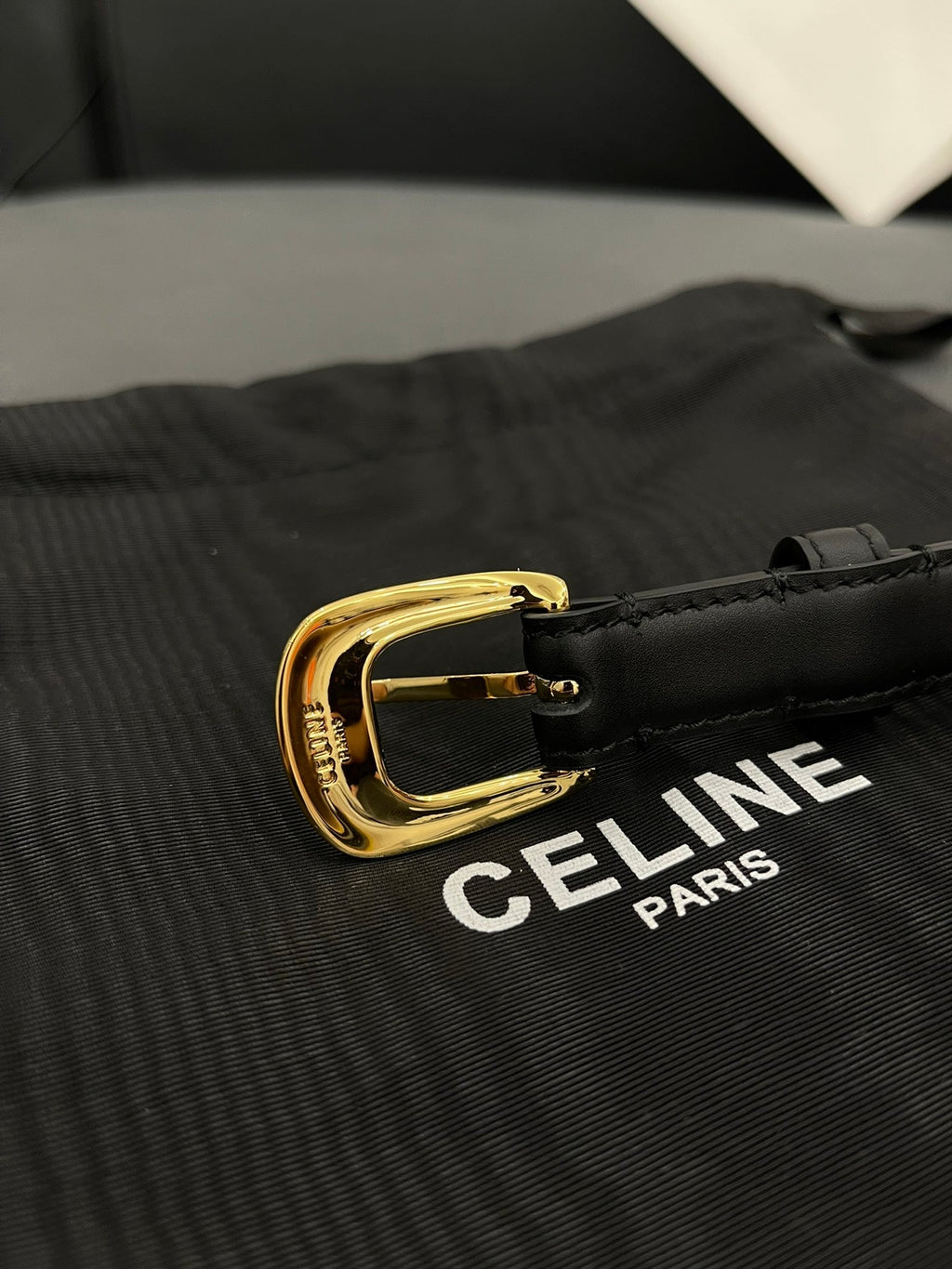 CELINE CL SMALL 18 MM TRIOMPHE BELT IN TAURILLON BLACK LEATHER GOLD HARDWARE