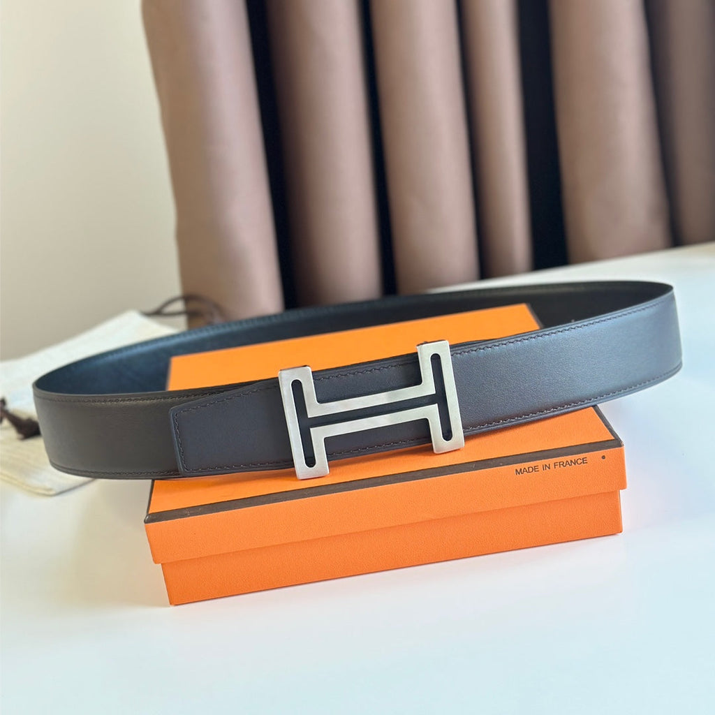 HERMES BELT BUCKLE & REVERSIBLE BLACK LEATHER STRAP 38MM SILVER HARDWARE