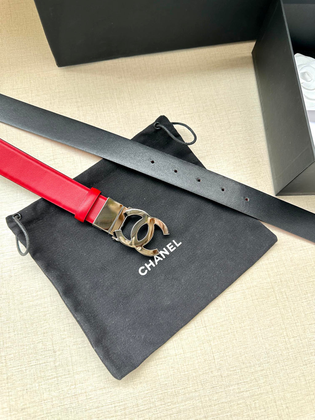 CHANEL 30MM BELT IN CHERRY RED AND BLACK CALFSKIN WITH GOLD HARDWARE