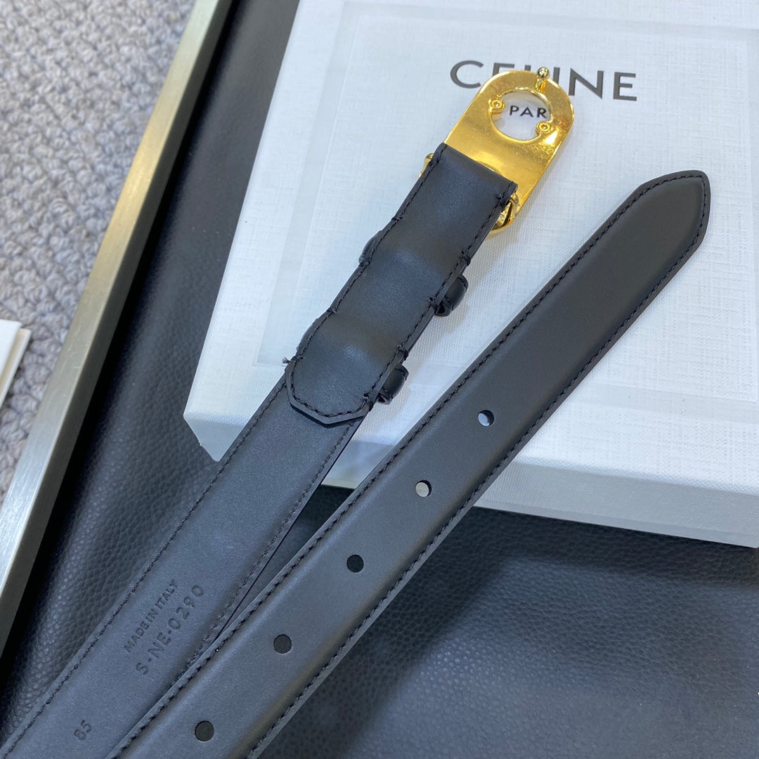 CELINE TRIOMPHE BELT 25MM IN BLACK CALFSKIN OVAL BUCKLE AND ENGRAVED LOGO