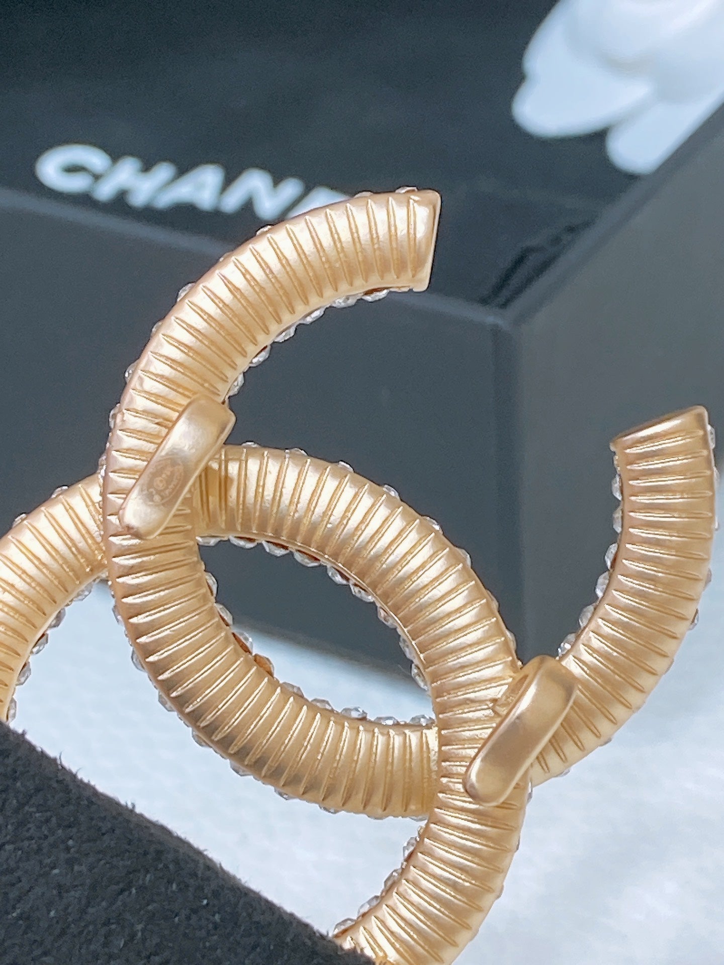 CHANEL ELASTIC BELT 30MM IN BLACK WOOL FABRIC GOLD HARDWARE WITH RHINSTONES