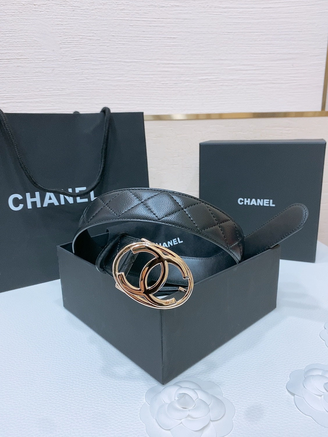 CHANEL DOUBLE C BELT 38MM IN BLACK QUILTED LAMBSKIN WITH GOLD OVAL BUCKLE CENTERED LOGO