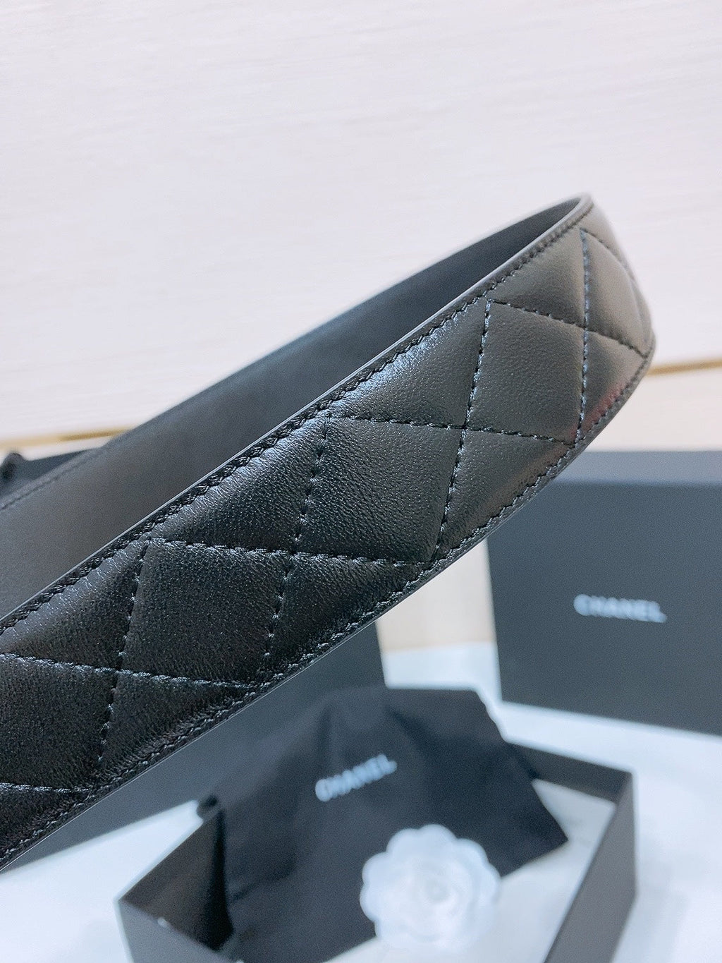 CHANEL DOUBLE C BELT 38MM IN BLACK QUILTED LAMBSKIN WITH GOLD OVAL BUCKLE CENTERED LOGO