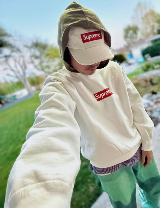 Supreme Washed Box Logo SS 25  Sweatshirt
