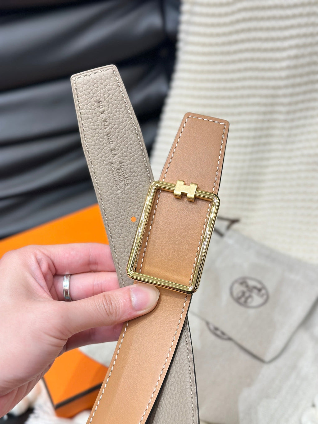 HERMES TUBE H BELT GOLD BUCKLE & REVERSIBLE HONEY ORANGE LEATHER STRAP 38MM