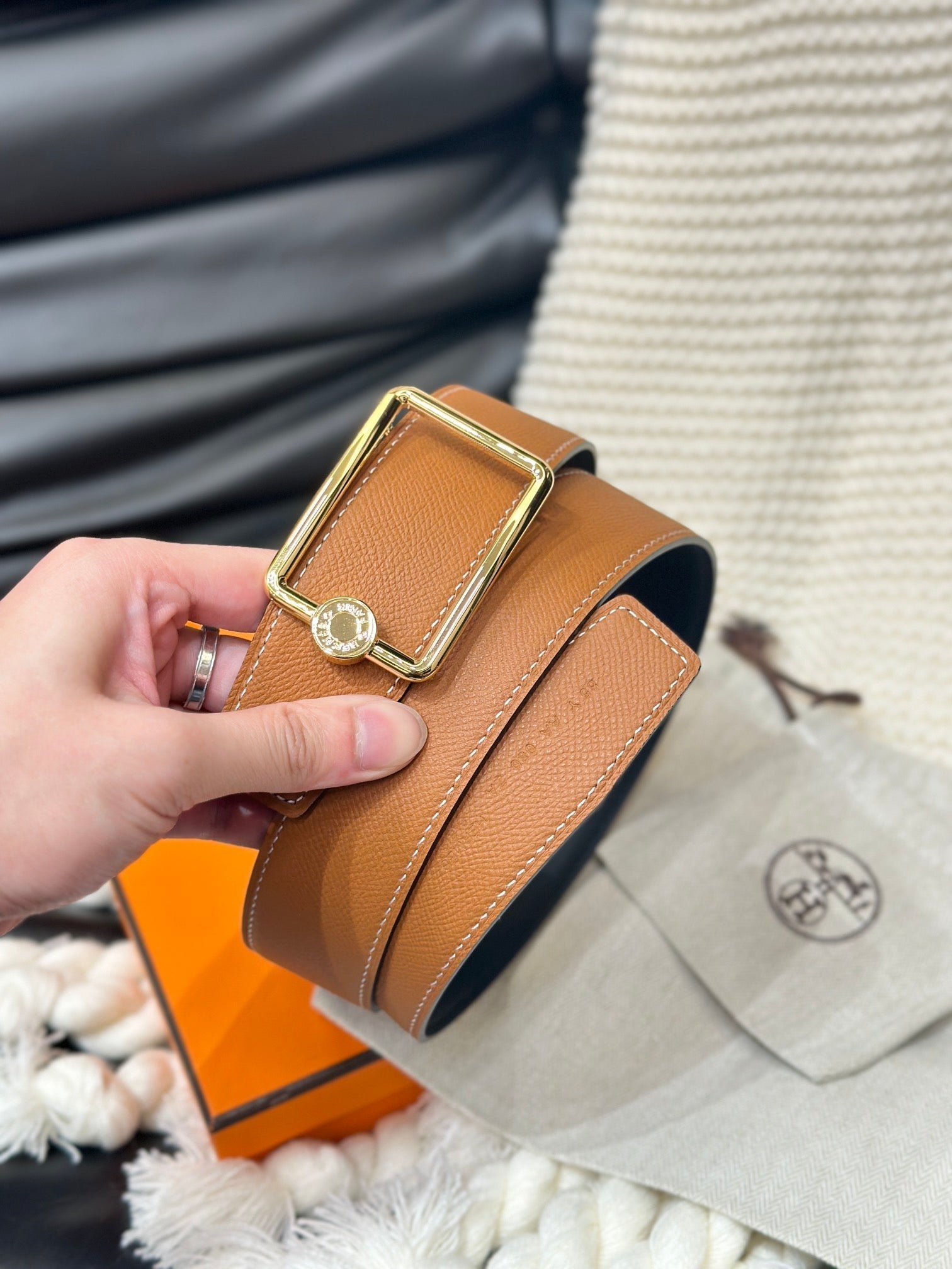 HERMES OSCAR BELT GOLD BUCKLE & REVERSIBLE GINGER ORANGE LEATHER STRAP 38MM