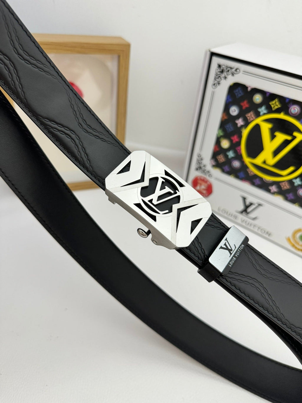 LOUIS VUITTON LV 25S BELT 35 MM IN BLACK CALFSKIN 593218