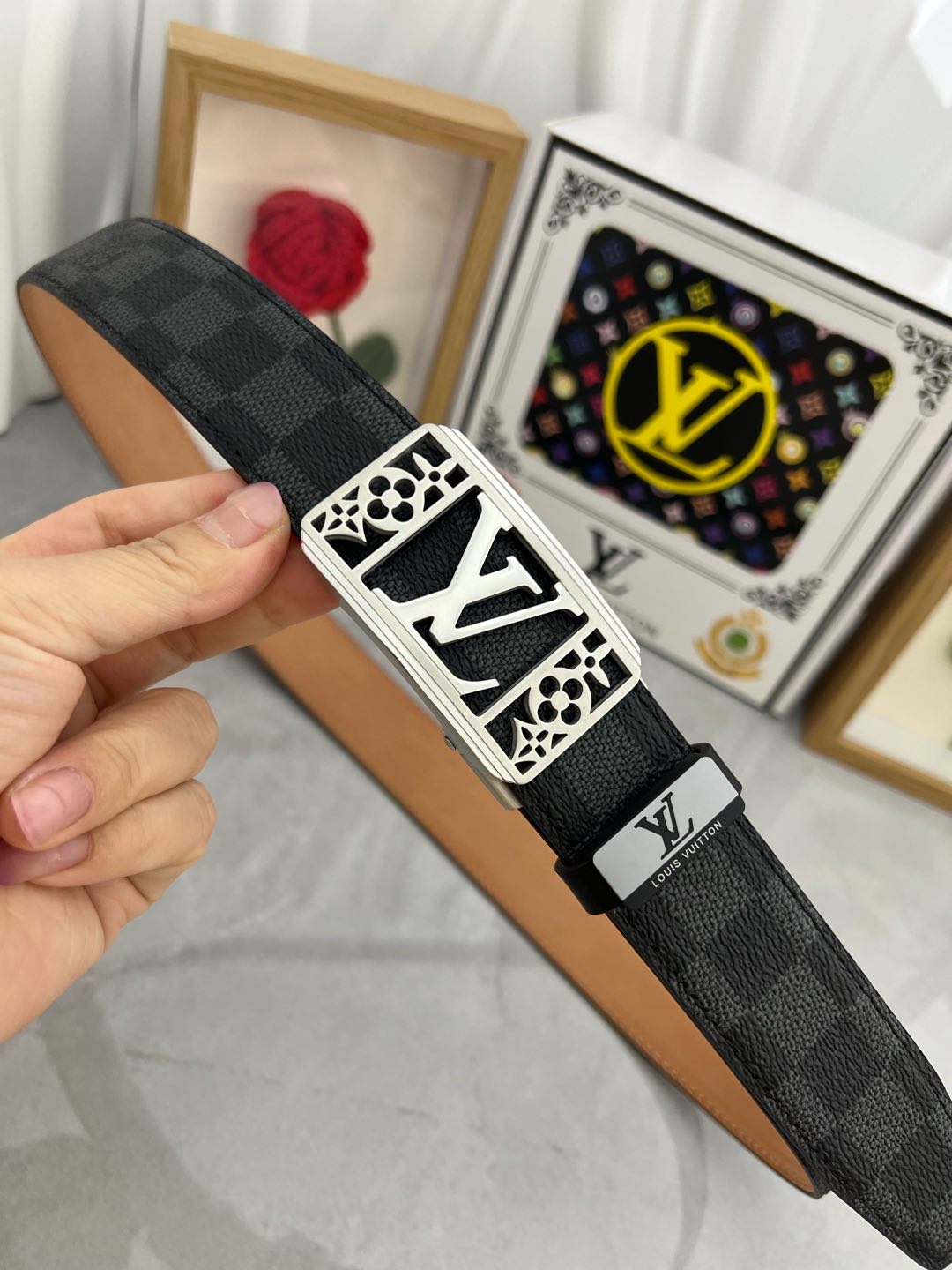 LOUIS VUITTON LV 25S BELT 35 MM IN BLACK MIX GREY CALFSKIN 593275