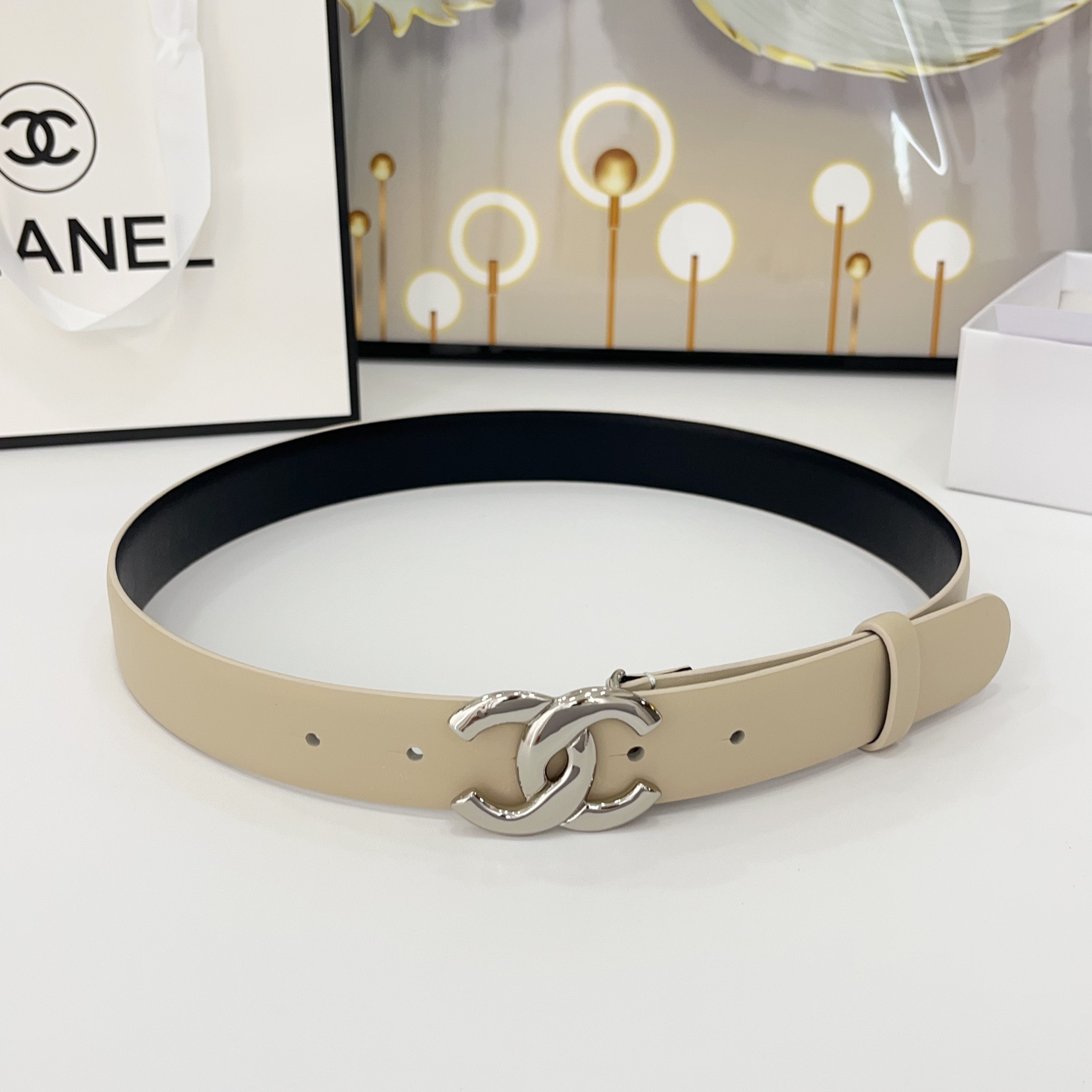CHANEL DOUBLE C BELT 30MM IN BEIGE CALFSKIN WITH SHINY SILVER BUCKLE
