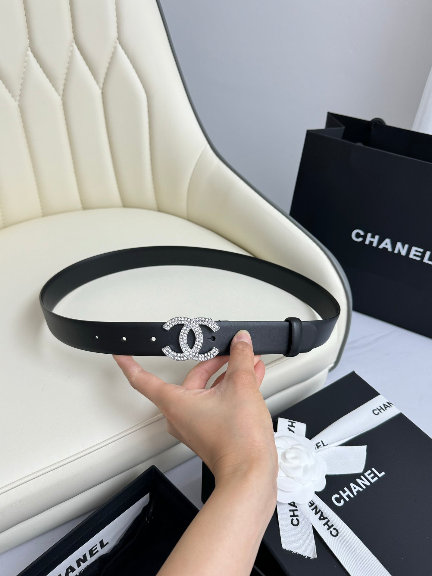 CHANEL BELT 30MM IN BLACK SMOOTH CALFSKIN SILVER HARDWARE ATTACH RHINSTONES