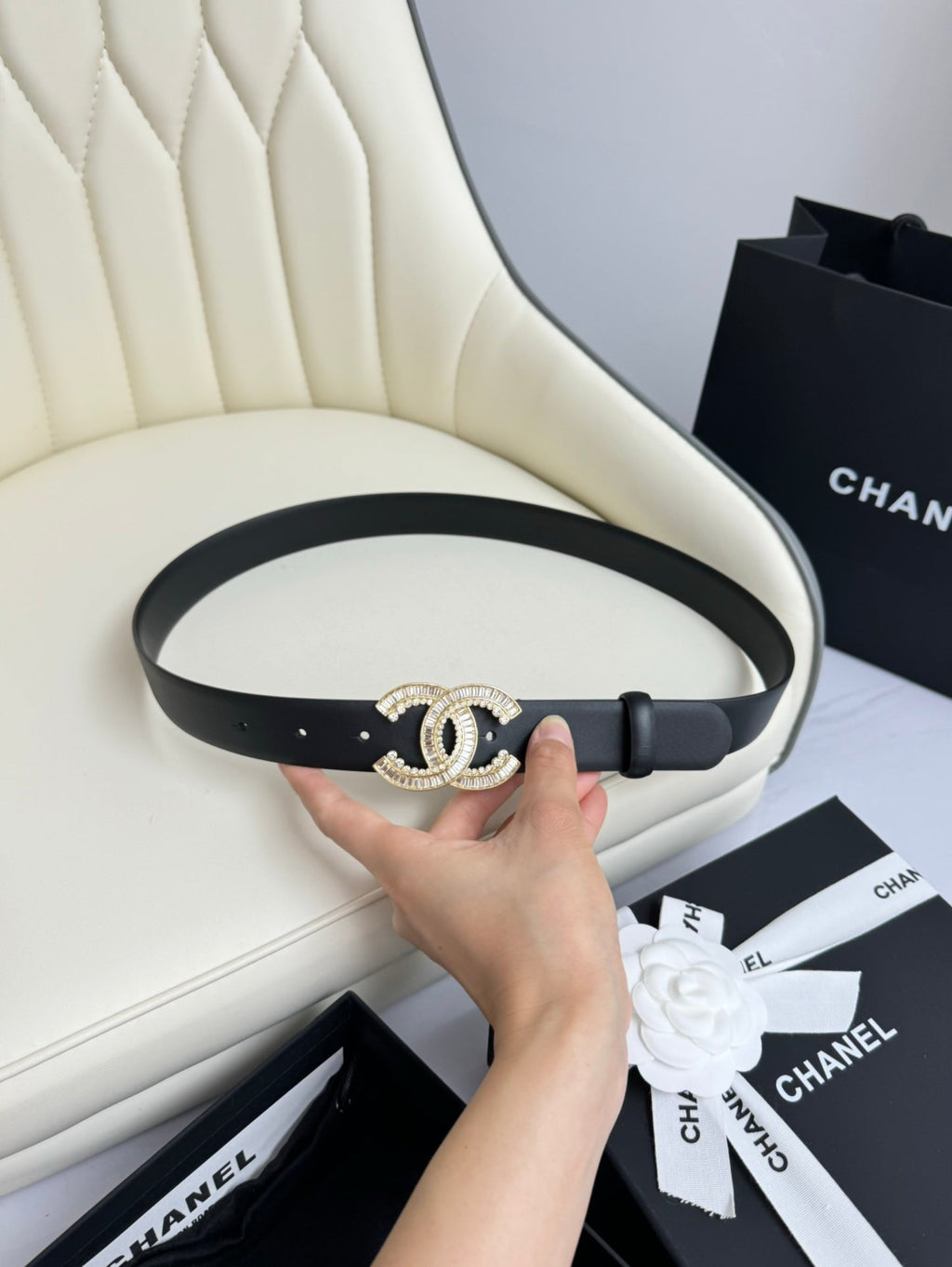 CHANEL BELT 30MM IN BLACK SMOOTH CALFSKIN GOLD HARDWARE ATTACH RHINSTONE