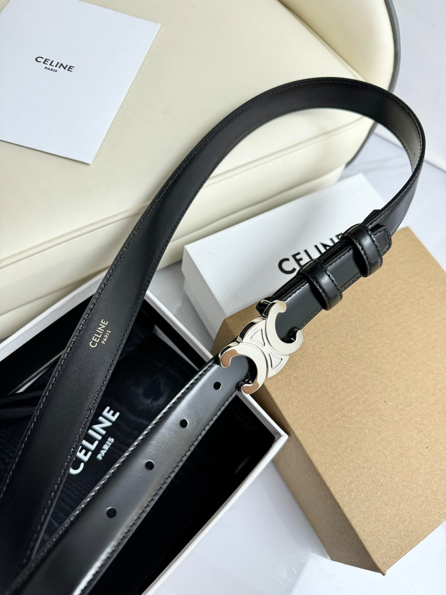CELINE MEDIUM TRIOMPHE BELT 25MM BLACK LEATHER SILVER HARDWARE