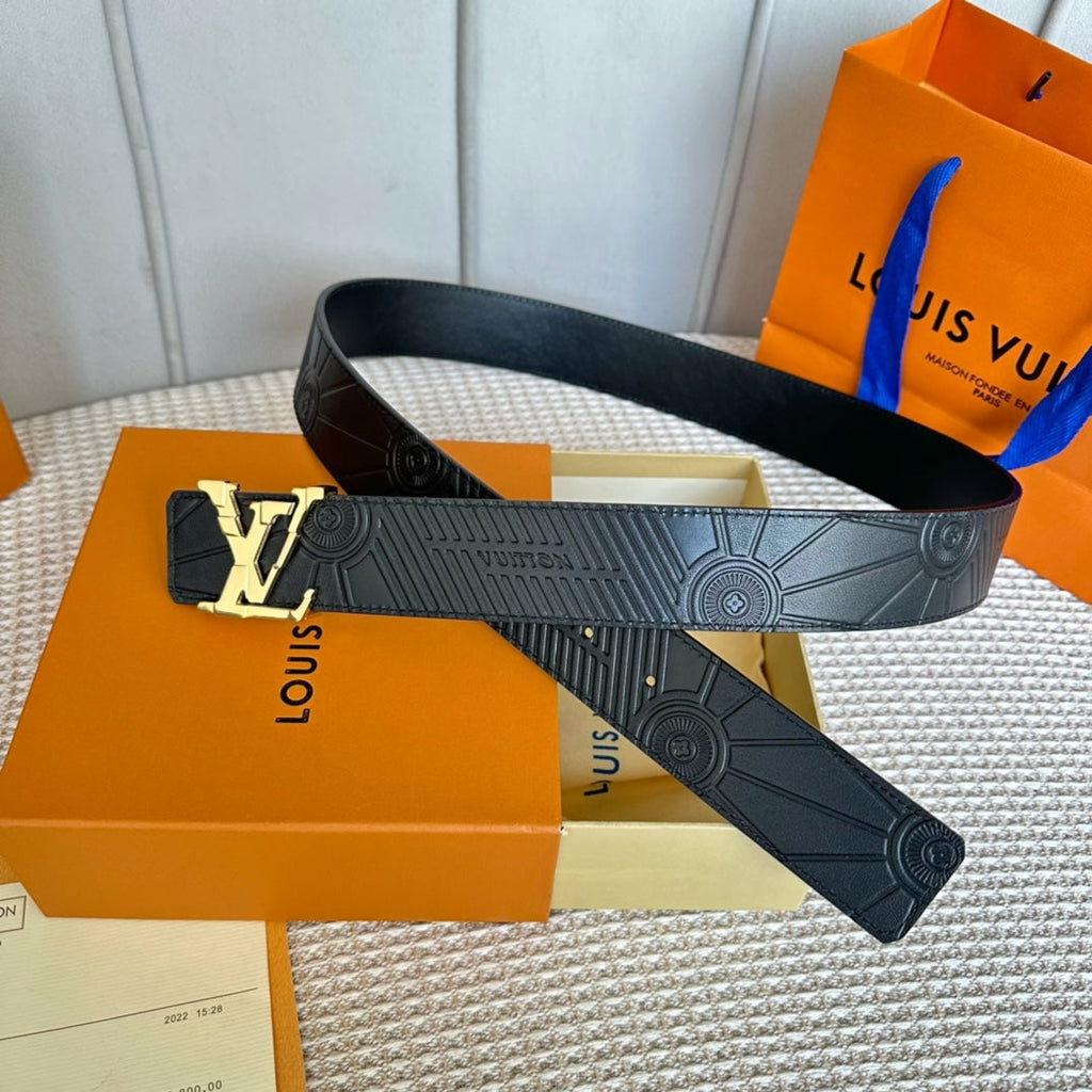 LOUIS VUITTON LV 25S BELT 40 MM IN BLACK CALFSKIN 593225