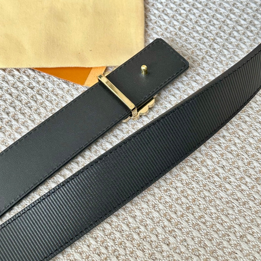LOUIS VUITTON LV CIRCLE PEARL 35MM REVERSIBLE BELT IN BLACK CALFSKIN GOLD HARDWARE