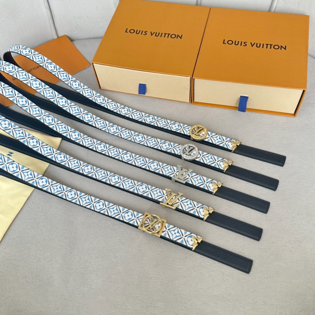 LOUIS VUITTON Pretty LV 20mm Reversible Belt Gold Buckle Black White Blue Leather
