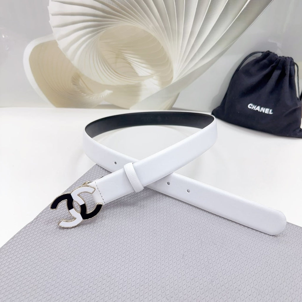 CHANEL BELT 30 MM BLACK MIX WHITE CALFSKIN WITH METAL LOGO