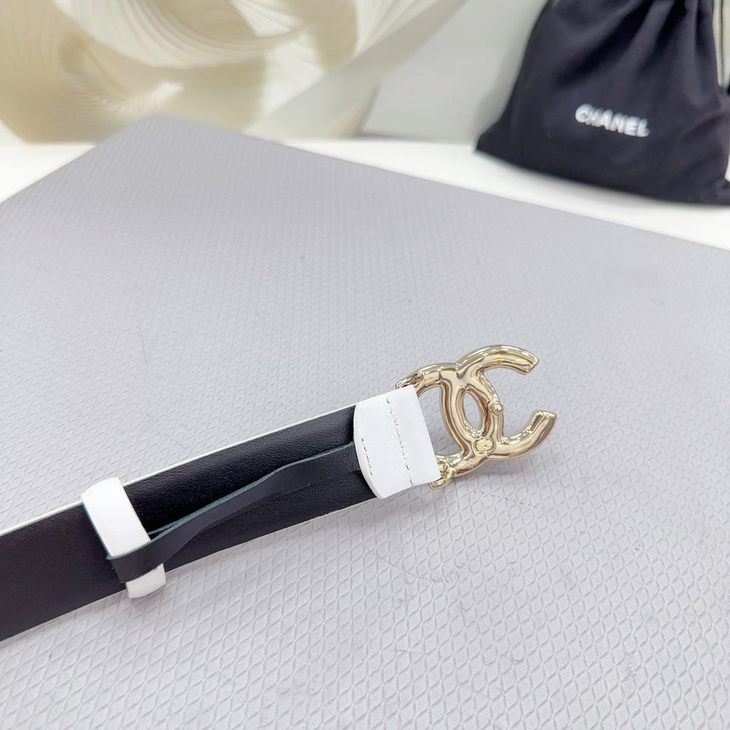 CHANEL BELT 30 MM BLACK MIX WHITE CALFSKIN WITH METAL LOGO