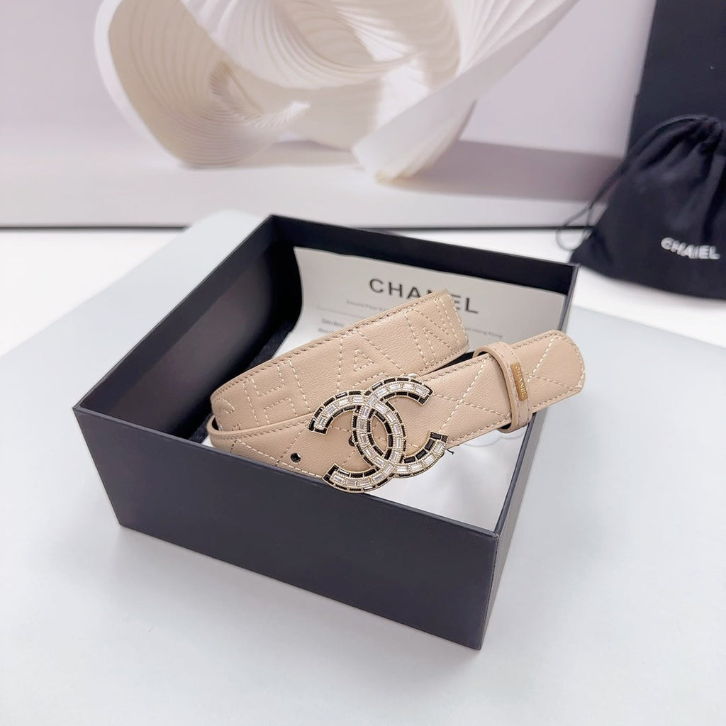 CHANEL 30MM BELT IN BEIGE CREAM EMBROIDERED CALFSKIN METAL HARDWARE