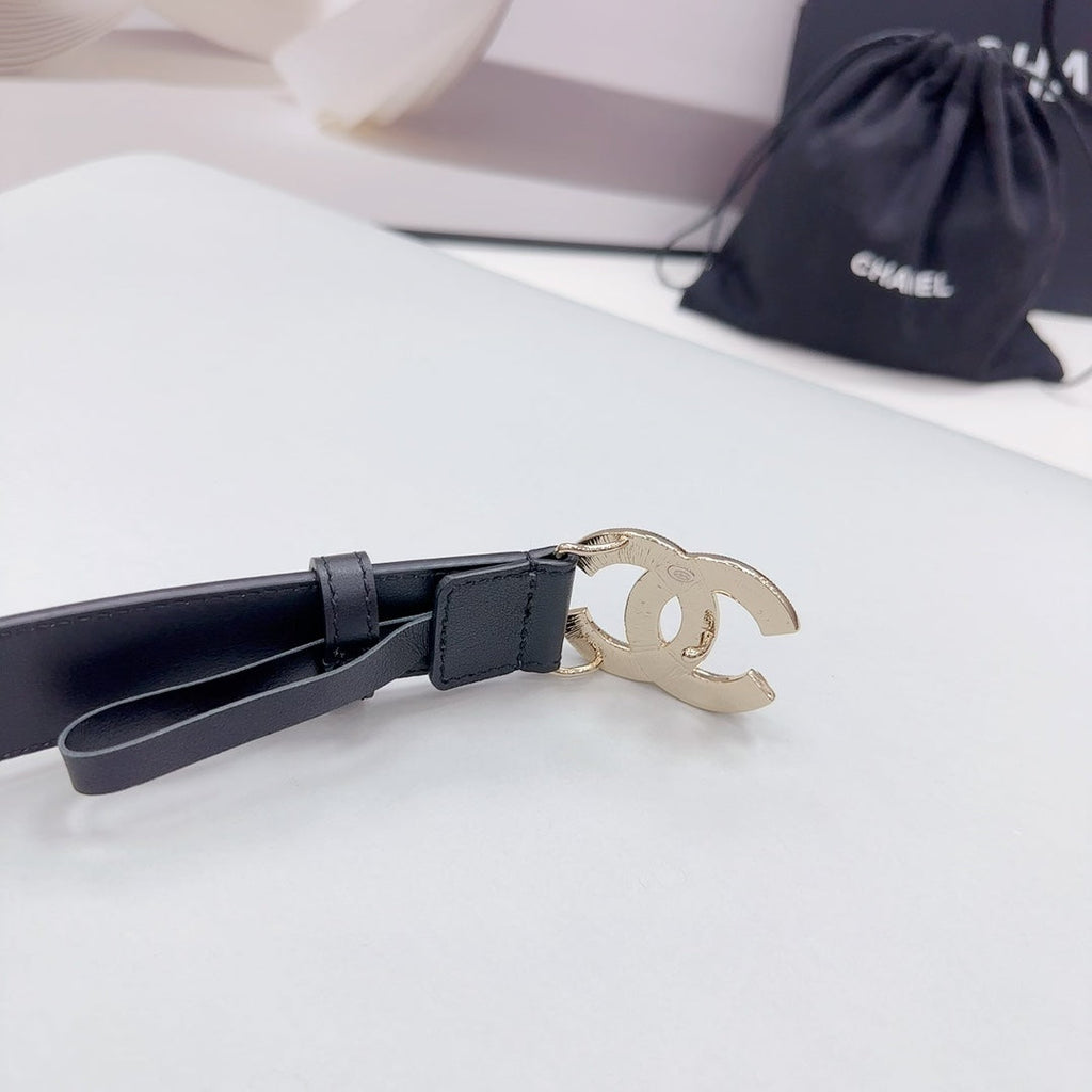 CHANEL 30MM BELT IN BLACK SMOOTH CALFSKIN METAL LOGO GOLD HARDWARE