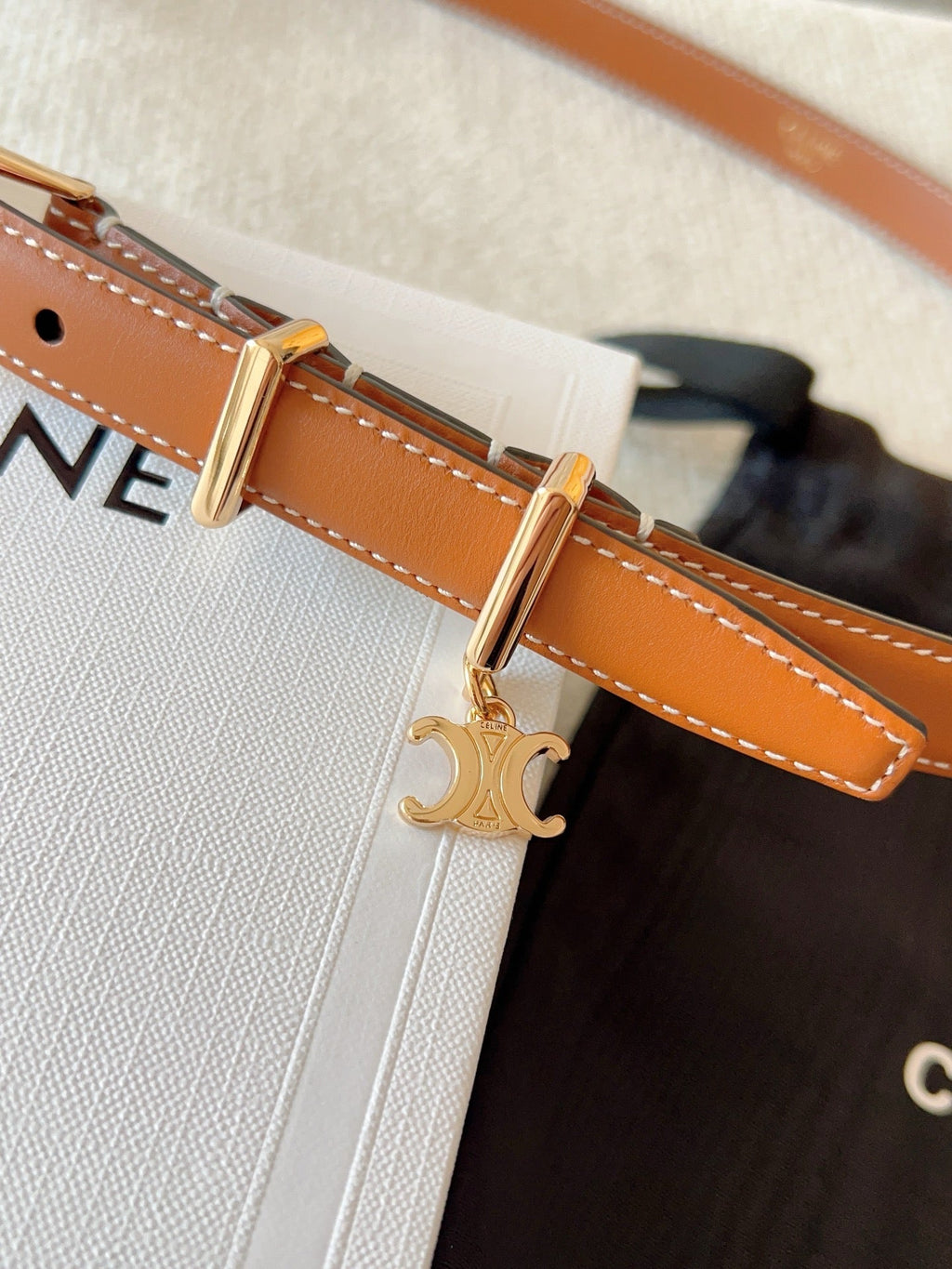 CELINE 25S BELT 18MM IN CARAMEL ELEGANT CHARM TAURILLON GOLD HARDWARE 585791