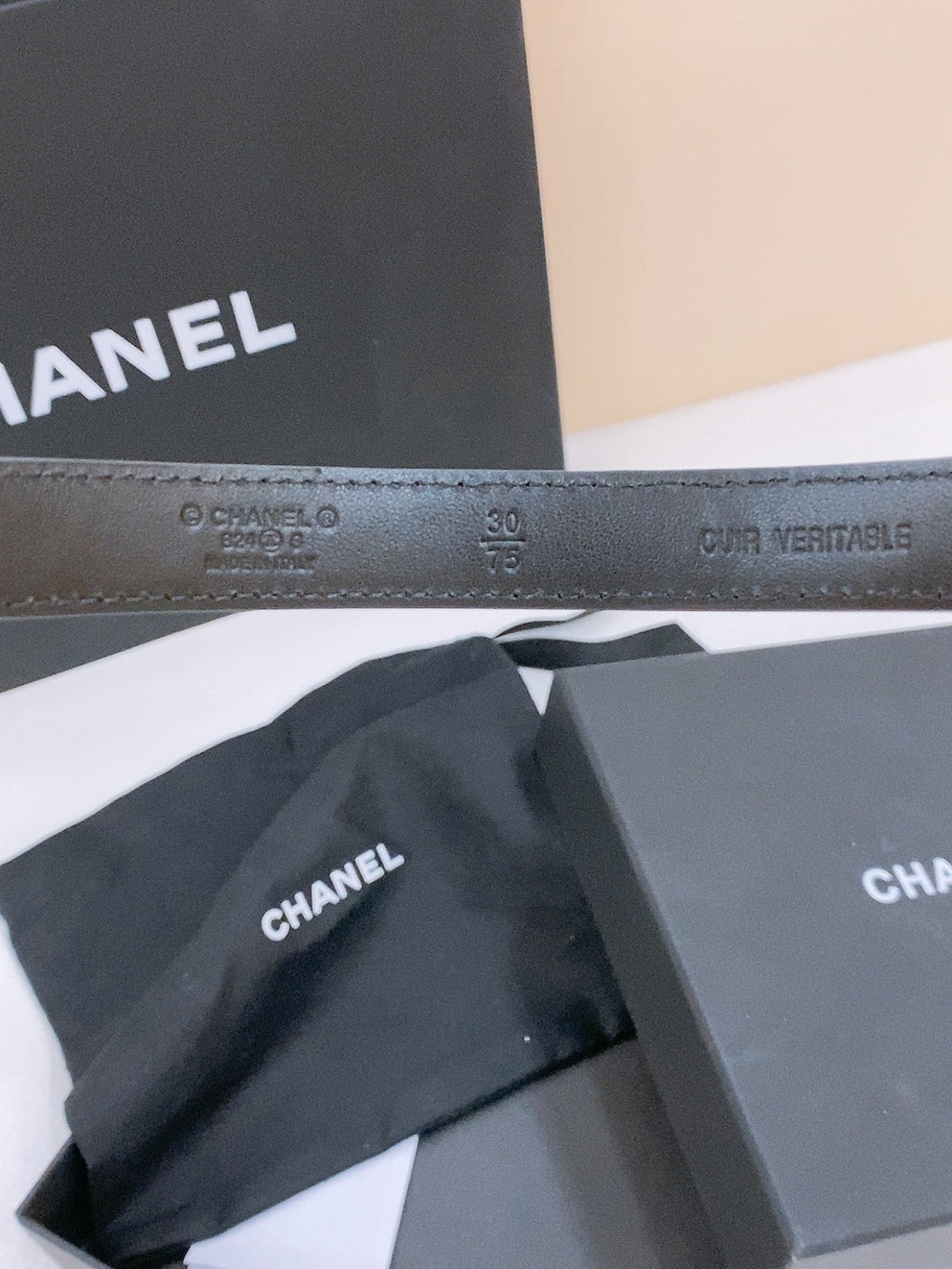 CHANEL DOUBLE C BELT 20MM IN BLACK CALFSKIN WITH QUILTED STITCHING AND SPIRAL SILVER BUCKLE
