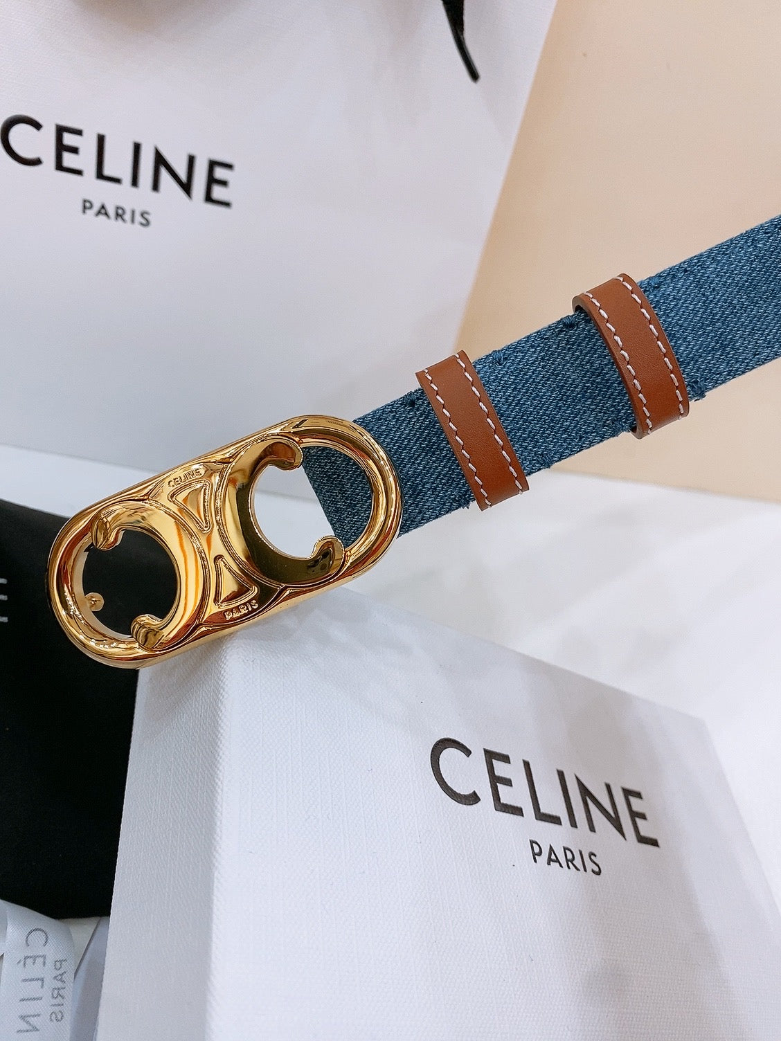 CELINE 25S BELT TRIOMPHE TAURILLON 25MM IN BROWN CALFSKIN AND DENIM 558352