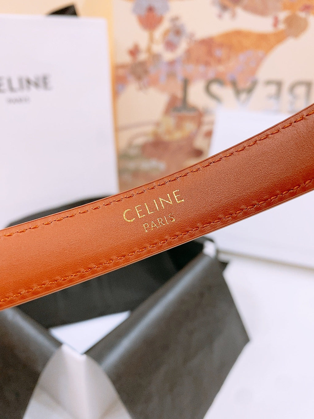 CELINE 25S BELT 18MM WITH ARC DE TRIOMPHE BUCKLE IN DARK CARAMEL 571504